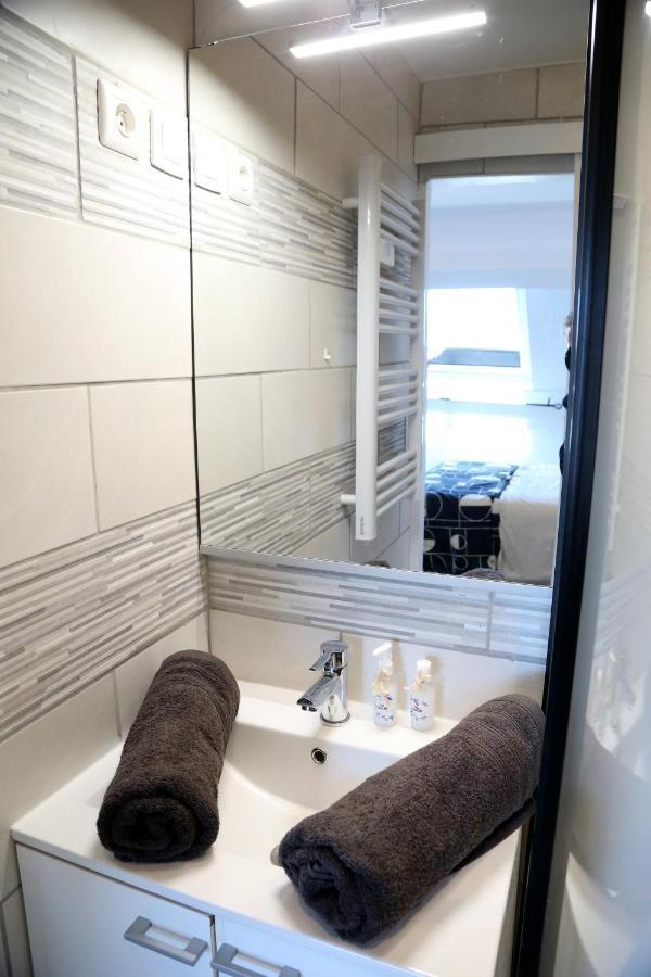 Jupiter Apartment Saint-Quentin  Bagian luar foto