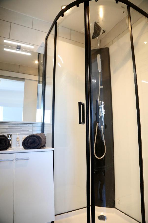 Jupiter Apartment Saint-Quentin  Bagian luar foto